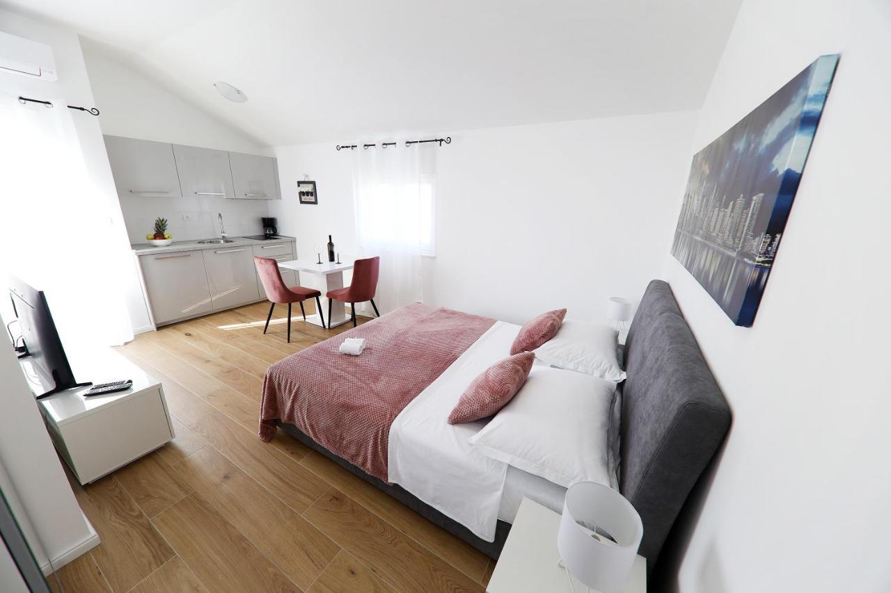 Doris Apartman Zára