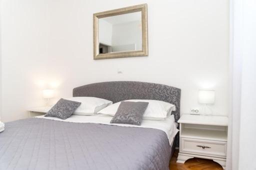 Doris Apartment